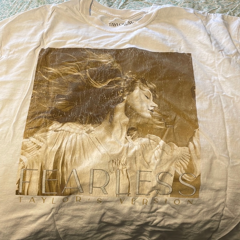 Fearless Taylor’s Version white album Unisex T-shirt